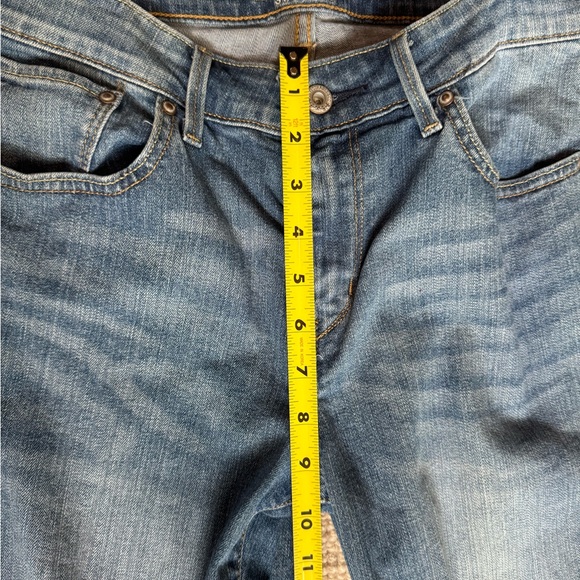 Levi’s Demi Curve Classic jeans for women.  Size 30, slim leg. - Picture 13 of 13